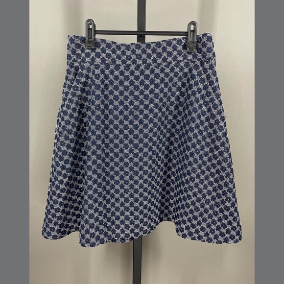 Ann Taylor Dresses & Skirts - NEW Ann Taylor Skirt Womens 4 blue floral circle preppy classic